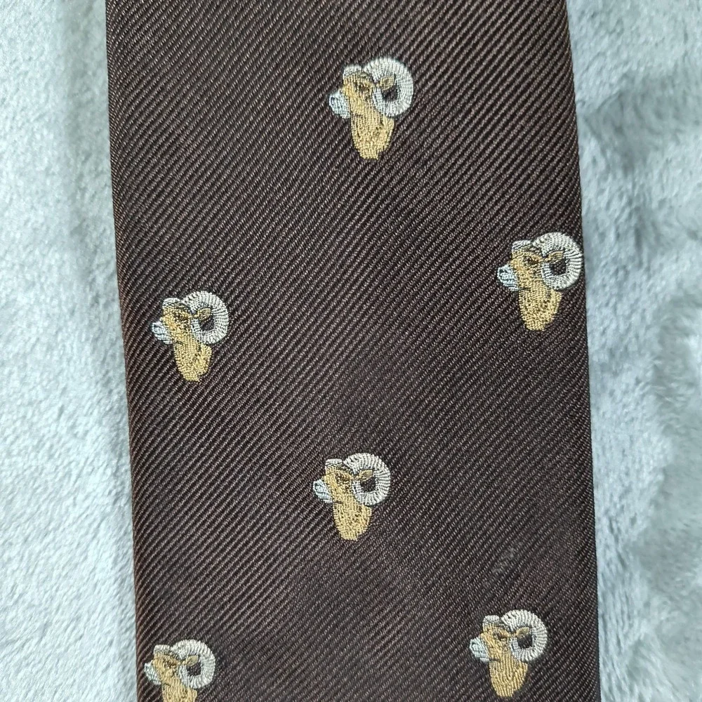 Vintage Briar Tie Mens Rams Head‎ Wildlife Outdoor Horns England Silk 60s